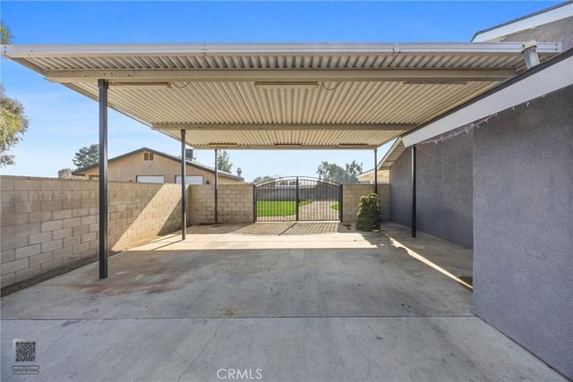 14825 Henderson Avenue, Bakersfield, CA 93314