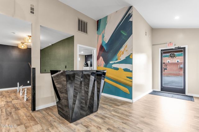 11 North 5th Street, Big Stone Gap, VA 24219