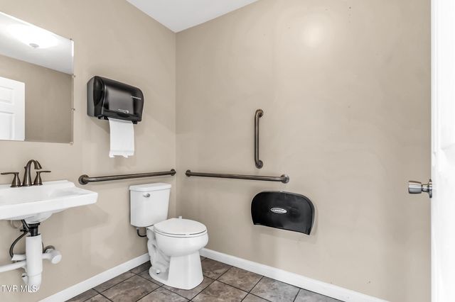 11 North 5th Street, Big Stone Gap, VA 24219