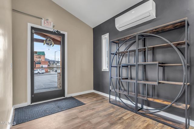 11 North 5th Street, Big Stone Gap, VA 24219