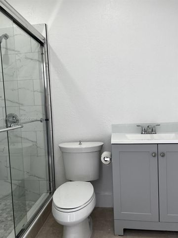 8871 NW 15th St REAR, Pembroke Pines, FL 33024