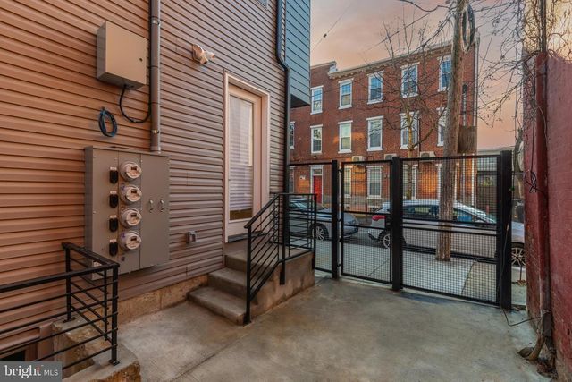 920 N 15TH ST, Philadelphia, PA 19130
