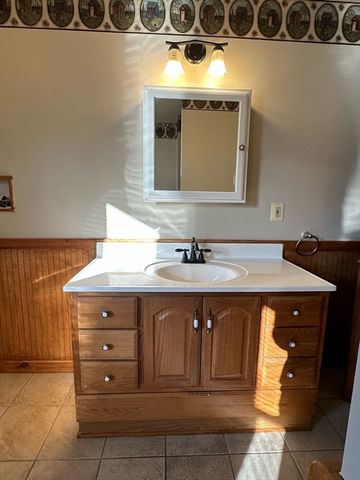 222 Clarendon Street _, Fitchburg, MA 01420