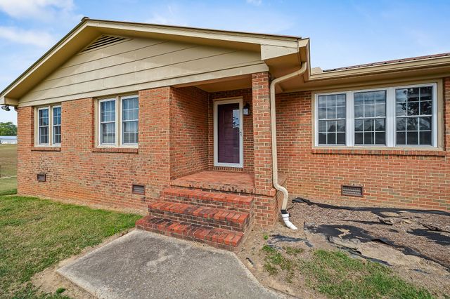 1979 Cookeville Hwy, Smithville, TN 37166