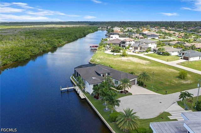 2939 SW 28th LN, Cape Coral, FL 33914