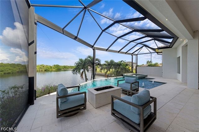 2939 SW 28th LN, Cape Coral, FL 33914