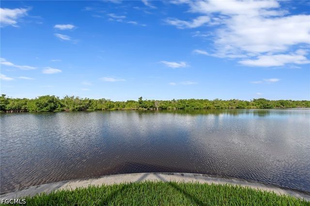 2939 SW 28th LN, Cape Coral, FL 33914