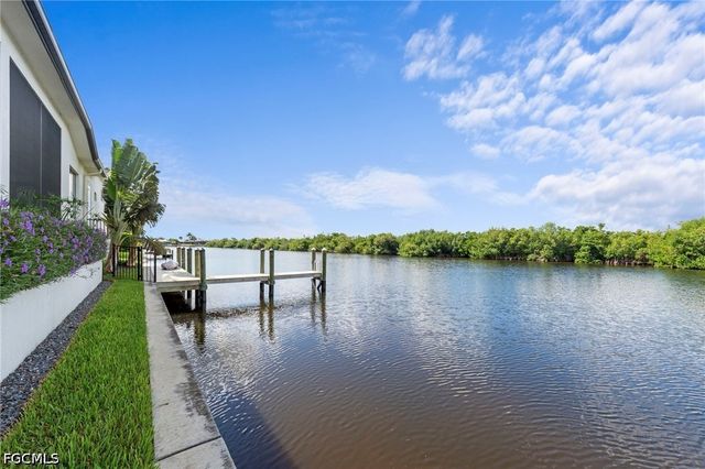 2939 SW 28th LN, Cape Coral, FL 33914