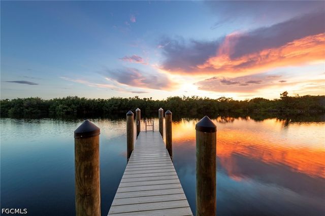 2939 SW 28th LN, Cape Coral, FL 33914