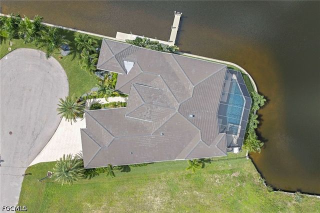 2939 SW 28th LN, Cape Coral, FL 33914