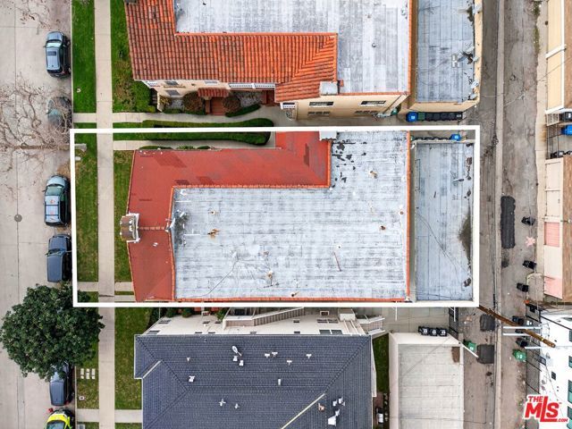 4135 Garthwaite Avenue, Los Angeles, CA 90008