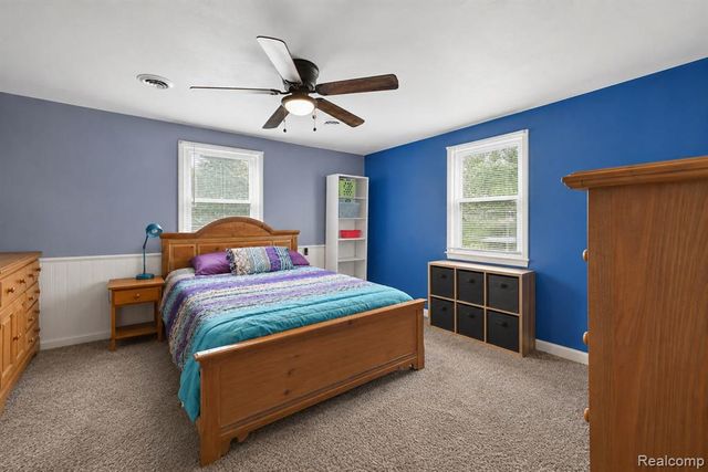 1486 Ives Avenue, Burton, MI 48509