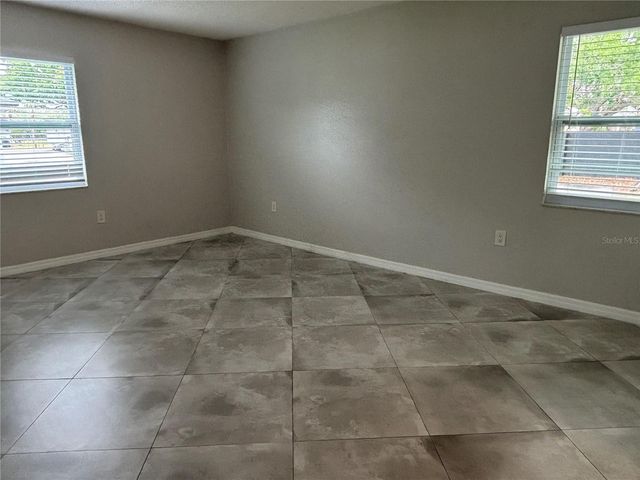 5839 ERIN LANE S A, St Petersburg, FL 33712