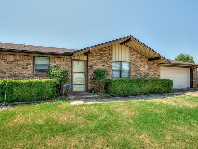 2010 Rising Hill Drive, Norman, OK 73071