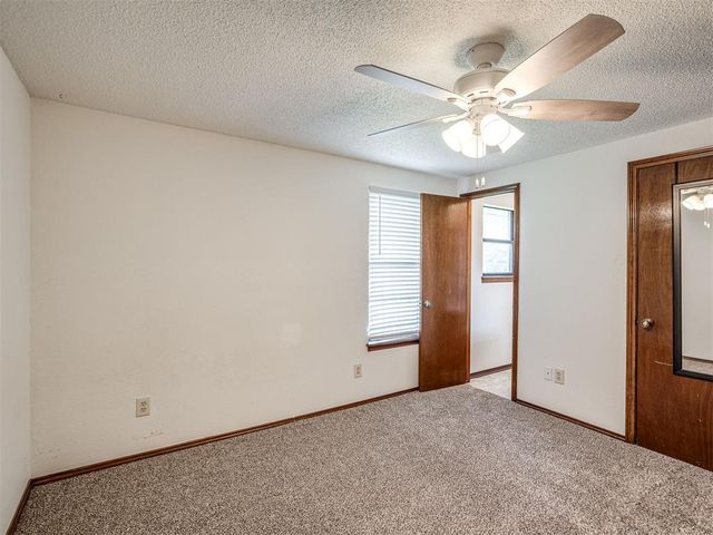 2010 Rising Hill Drive, Norman, OK 73071