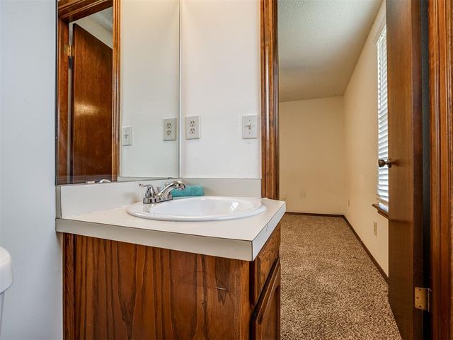 2010 Rising Hill Drive, Norman, OK 73071