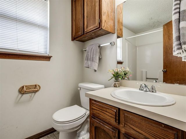 2010 Rising Hill Drive, Norman, OK 73071