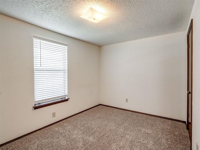 2010 Rising Hill Drive, Norman, OK 73071