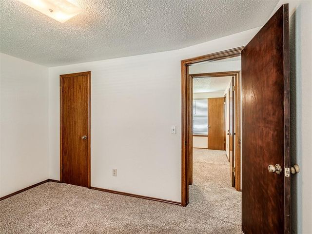 2010 Rising Hill Drive, Norman, OK 73071