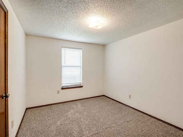 2010 Rising Hill Drive, Norman, OK 73071