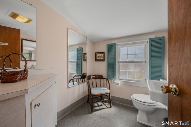 6 Hatch Street, Stonington, CT 06378
