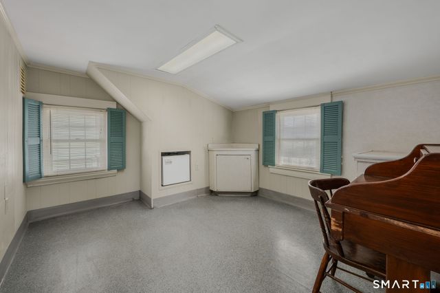 6 Hatch Street, Stonington, CT 06378