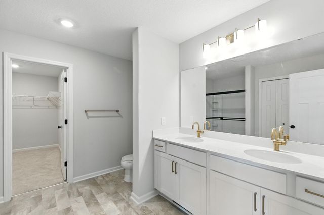 10573 Glenbrook Avenue S, Cottage Grove, MN 55016