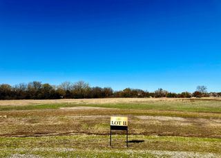 11 Dalton St, Derby, KS 67037