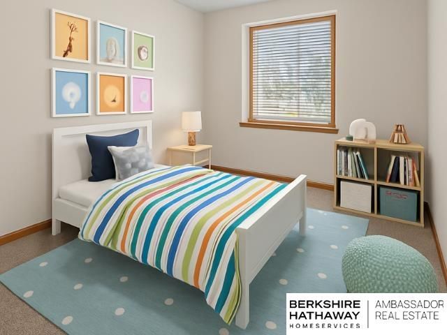 9117 Valley View Drive, La Vista, NE 68128