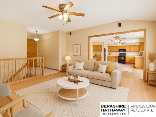 9117 Valley View Drive, La Vista, NE 68128