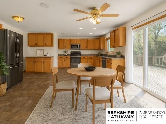 9117 Valley View Drive, La Vista, NE 68128