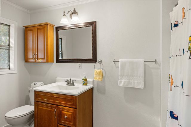 310 W 6th Street, Tolar, TX 76476