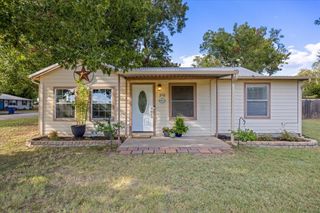 310 W 6th Street, Tolar, TX 76476