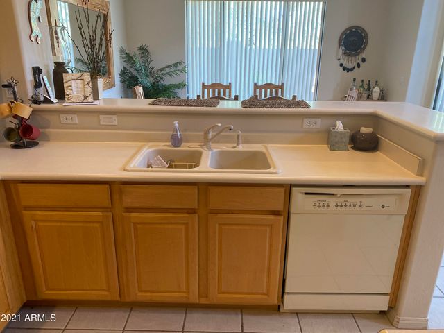 19550 N GRAYHAWK Drive 1024, Scottsdale, AZ 85255