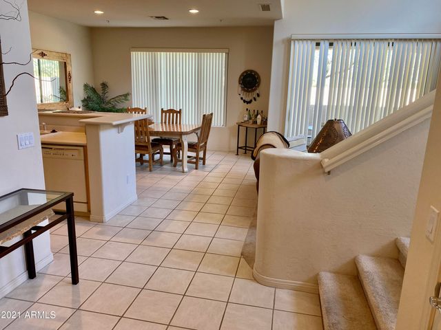 19550 N GRAYHAWK Drive 1024, Scottsdale, AZ 85255