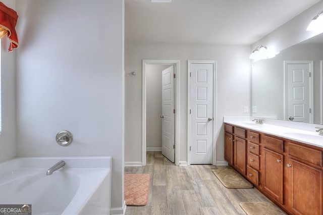 4069 Anthony Creek Drive, Loganville, GA 30052