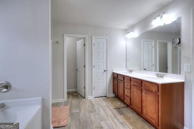 4069 Anthony Creek Drive, Loganville, GA 30052