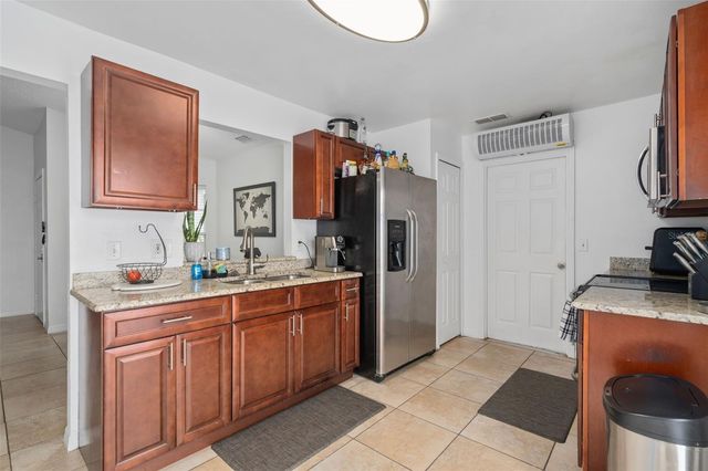 101 SENECA POINT TRL, Kissimmee, FL 34746