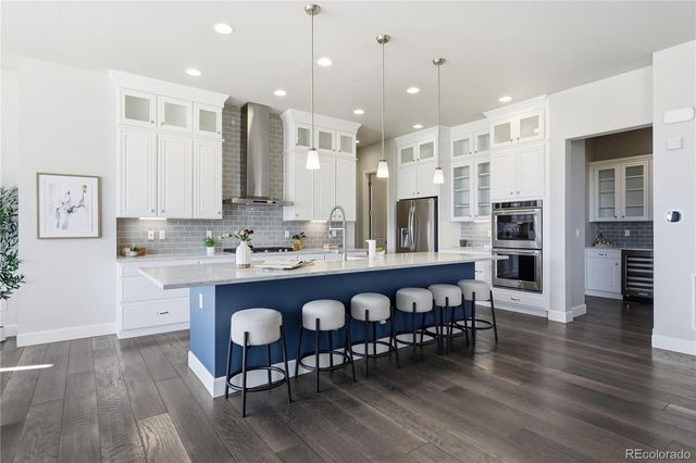 7933 Piney River Avenue, Littleton, CO 80125
