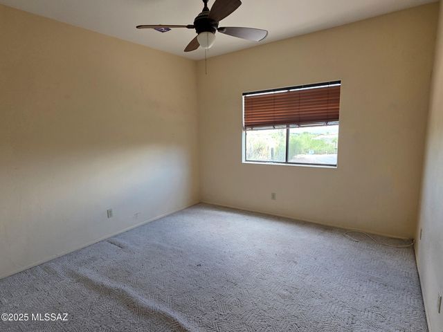 4055 N Placita Del Venado, Tucson, AZ 85745