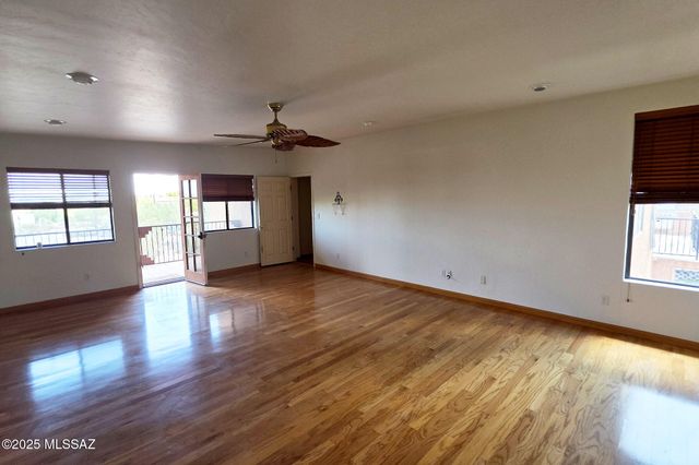 4055 N Placita Del Venado, Tucson, AZ 85745