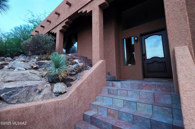 4055 N Placita Del Venado, Tucson, AZ 85745
