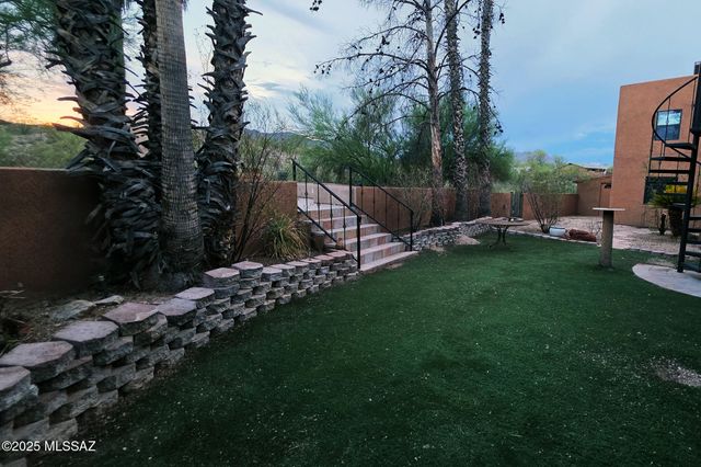 4055 N Placita Del Venado, Tucson, AZ 85745