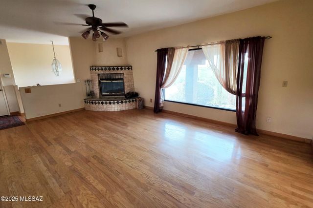 4055 N Placita Del Venado, Tucson, AZ 85745