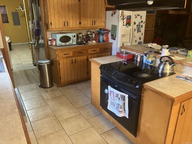 8617 Pawnee Drive, Benton, AR 72019