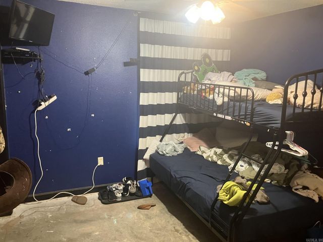 8617 Pawnee Drive, Benton, AR 72019