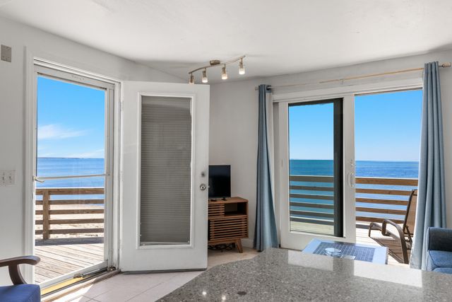 538 Shore Road Unit 3, North Truro, MA 02652