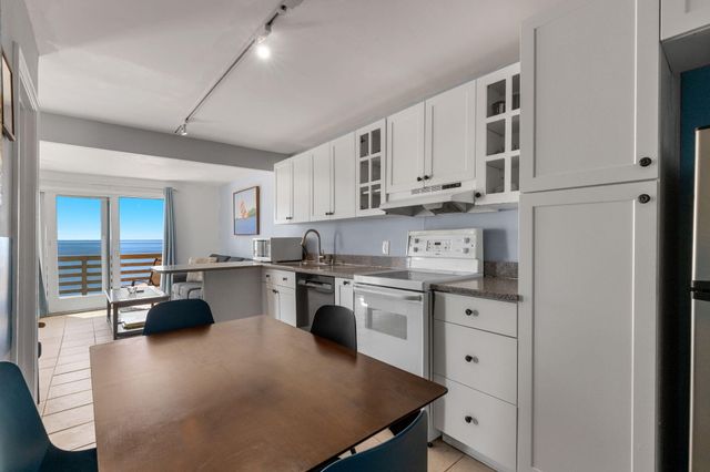 538 Shore Road Unit 3, North Truro, MA 02652