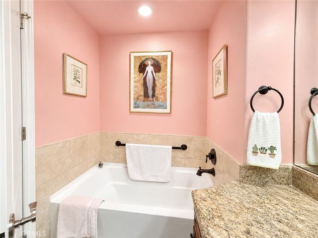 901 Deep Valley 309, Rolling Hills Estates, CA 90274