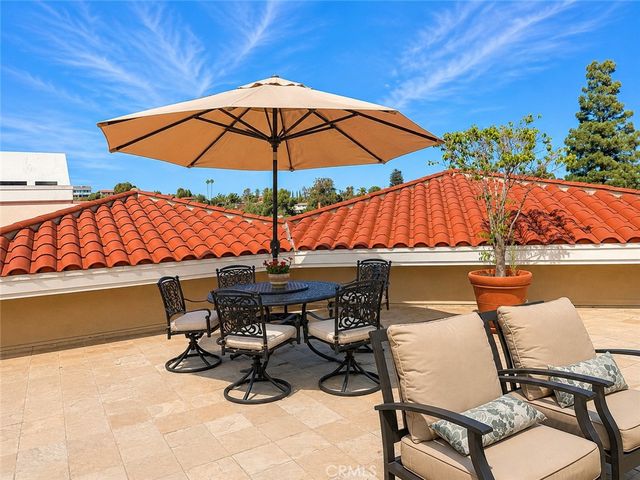 901 Deep Valley 309, Rolling Hills Estates, CA 90274